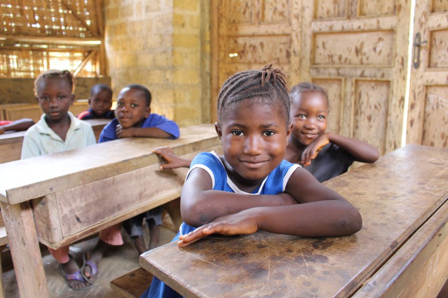 UNICEFEducation's tweet photo. Children are excluded from #education for many reasons. But poverty is the most obstinate barrier.

Children from the poorest households are almost 5x more likely to be out of primary school than those from the richest. https://t.co/NyJucc5zvy