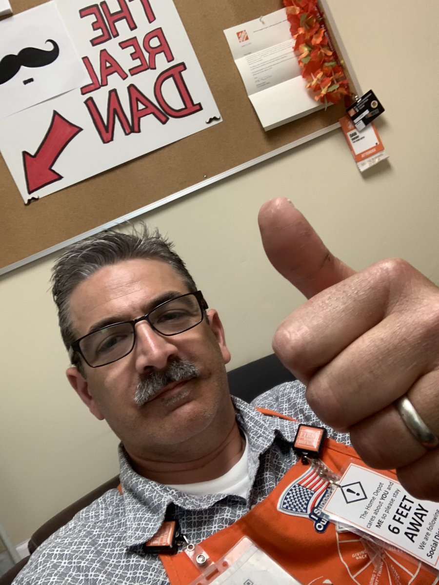 SworyDan's tweet photo. Just wanted to shoot a quick note to all the World-class Associates up here in Omak. You are INCREDIBLE and I want to tell you all how much I appreciate every one of you. I am blessed to have such a Great Team. Thank You!... Thank You for all you do for our store and Community. https://t.co/b4PVWYZQ93