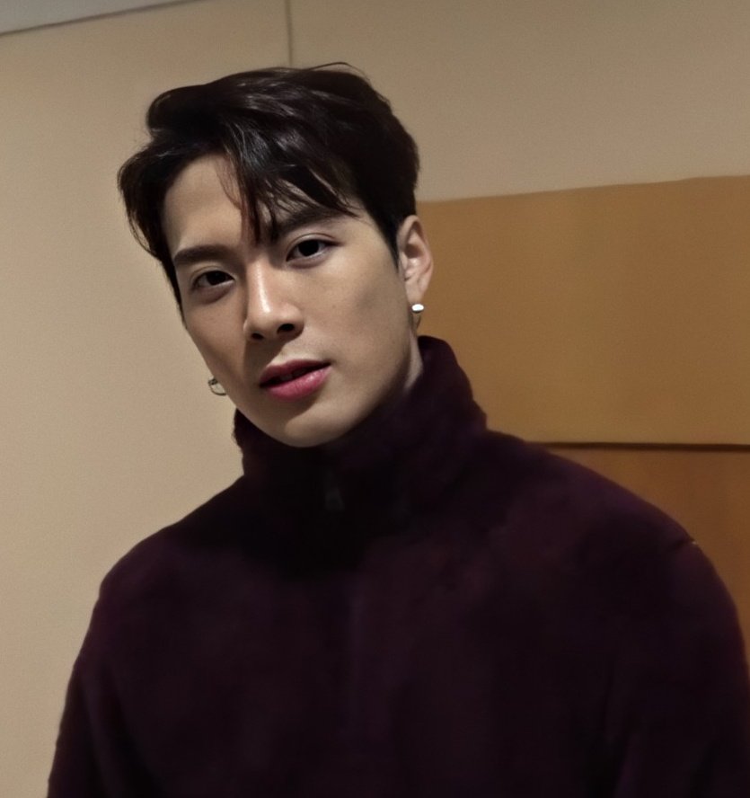 ☹︎ ## 𝘣𝘭𝘶 !! // at work (@tommlblu) on Twitter photo 