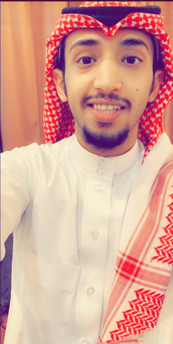 6_hasi's tweet photo. #جامعة_الإمام

لك الحمدُ ربي ما تناهى درب وما خُتم جهد ولا تم سعي إلا بفضلك.. .        كتوثيق شعور في هذا اليوم أنهيت إتمام تخرجي للمرحلة الجامعية بدرجة بكالوريوس علم اجتماع من جامعة الامام محمد بن سعود بتقدير "ممتاز مع مرتبة الشرف" فالحمدلله دائما وابدا🎓♥️ https://t.co/rhuZdv9uDf