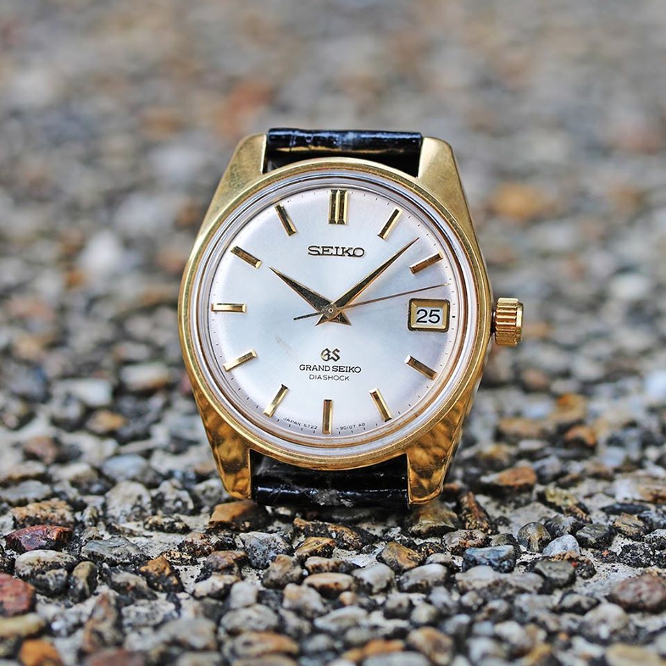 kyotoya78's tweet photo. #GRANDSEIKO #57GRAND SEIKO 2nd MODEL 18KYG 5722-9001
生産数も極端に少なく滅多に見かけることのない 18金無垢ケースの2ndモデルです
https://t.co/VeS6lJz80g
#時計好きな人と繋がりたい #dailywatch #watchgeek #thisisgrandseiko #grandseikolover #grandseikojapan #grandseikousa https://t.co/XXGYCMb8Yv