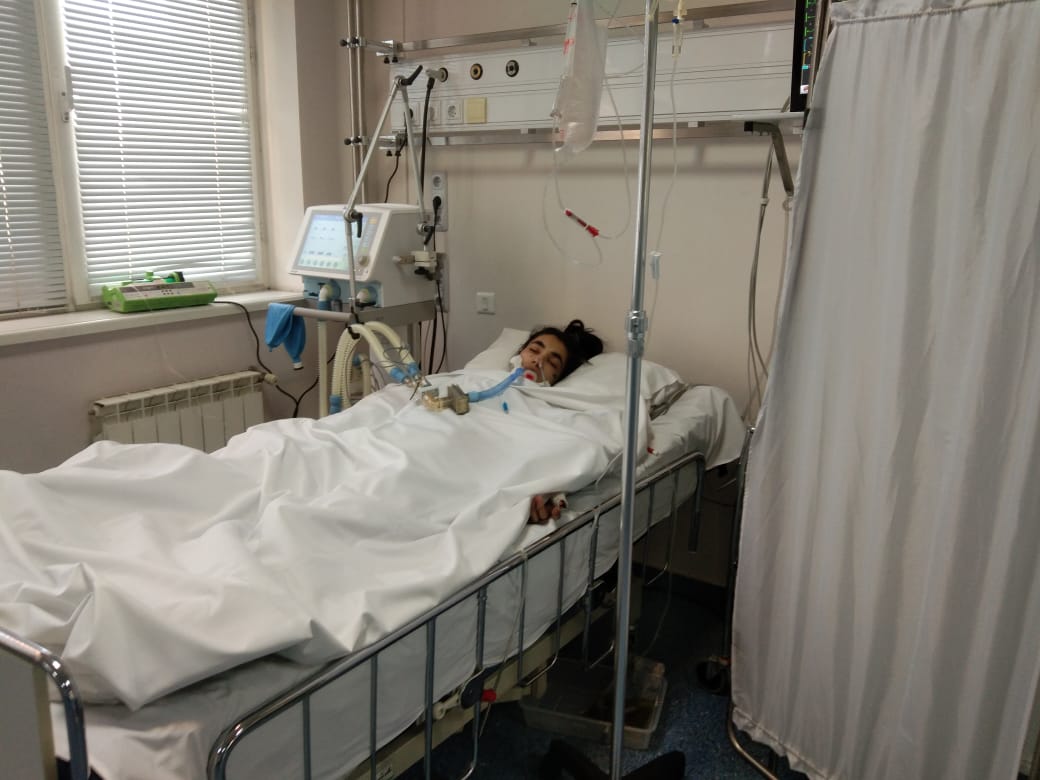 DivyaDodiya4's tweet image. My friend Bhoomi from Gujarat she is studying Mbbs at Armenia she is in ICU please react#savedaughterofindia
#savebhoomichaudhary
@IndianDiplomacy @narendramodi @AmitShah @PMOIndia @DrSJaishankar @vijayrupanibjp @ChaudhryShankar @MFAofArmenia @airindiain @aajtak @devanshijoshi71