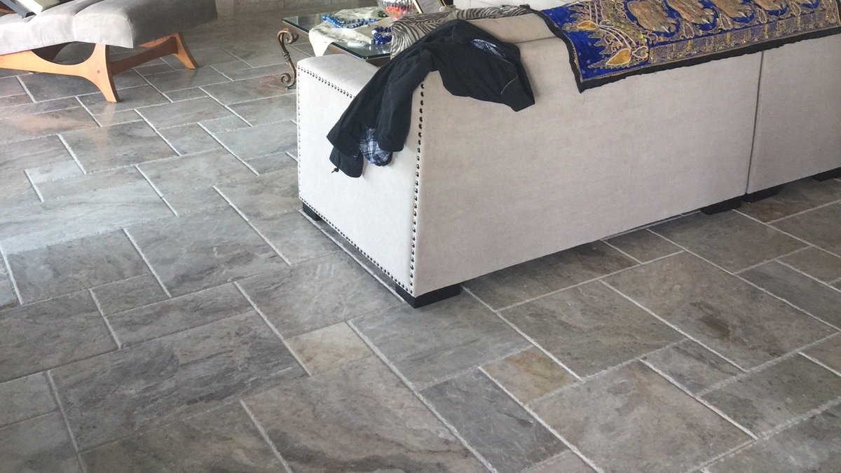 sb_tile tweet picture