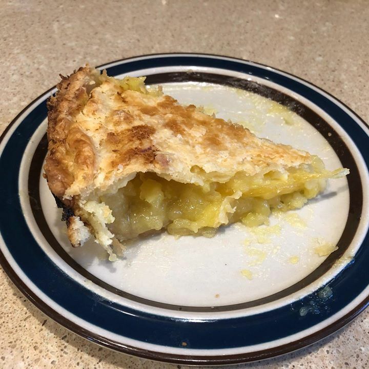 DougRudoff's tweet photo. Shaker lemon pie (thinly sliced whole lemons + lots of sugar) via Facebook https://t.co/wPnNAwXlBx https://t.co/bBevxDqEPa