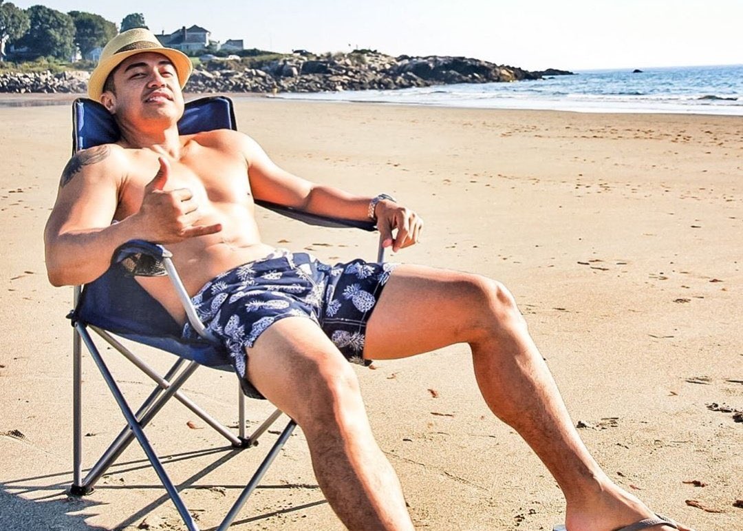 kapuso7updates's tweet photo. Pinakilig ni Doc Ferds Recio ang maraming Kapuso sa kanyang mga hot summer photos 🔥 Si Doc Ferds ay host ng Born To Be Wild. https://t.co/nSo0Fxmy5d