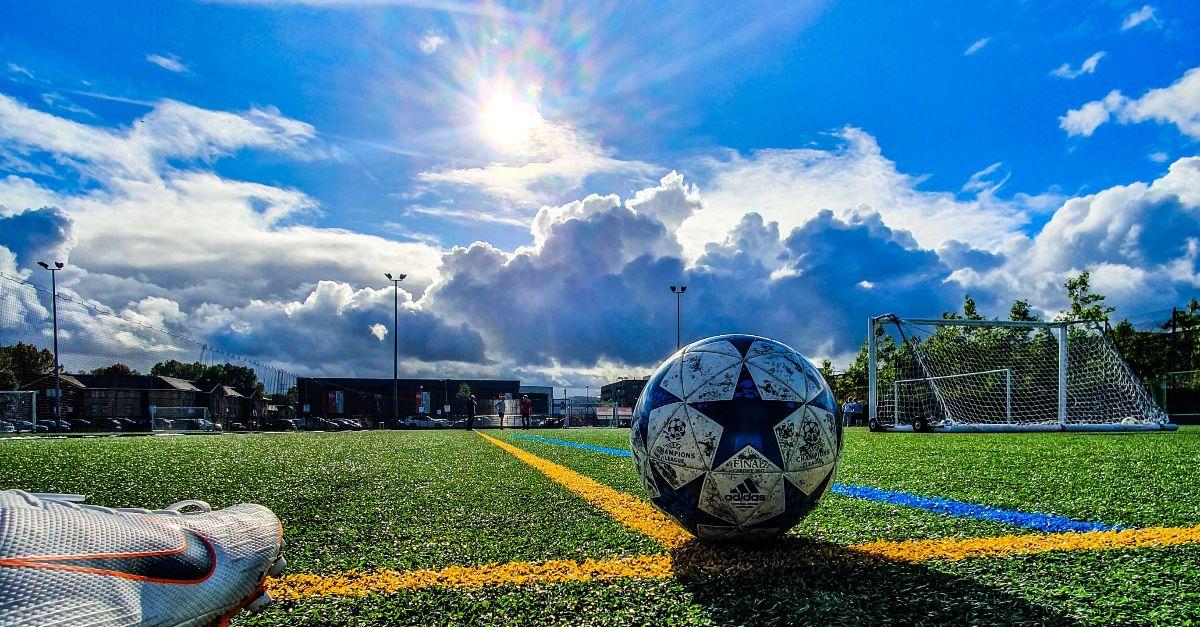 #KMDit has together with Qlife entered into an agreement with the Danish League for COVID-19 testing. KMD provides the data infrastructure and Qlife provides testing equipment, so players and employees are tested before kick-off May 28 and going forward.