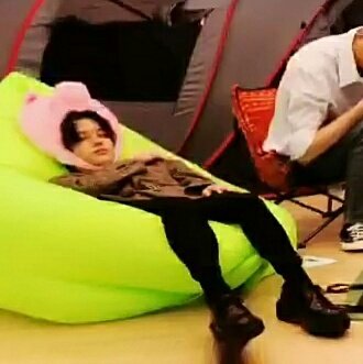 just ateez feat the bean bags ; A THREAD