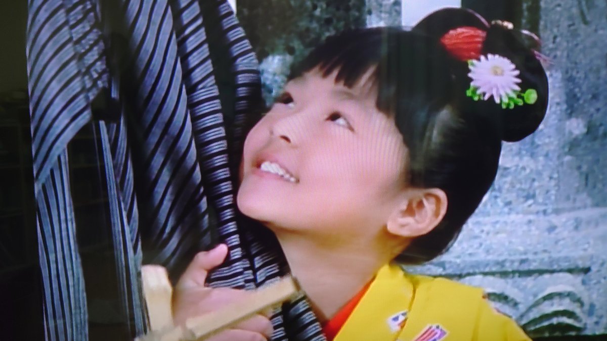 とも 今やってる水戸黄門再放送に出てる井上真央が小さい とも 今やってる水戸黄門再放送に出てる井上真央が小さい