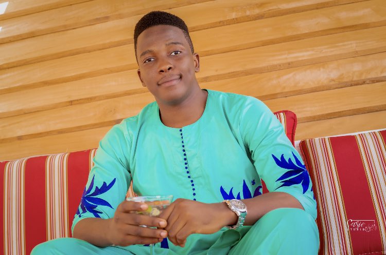 iam_jooel's tweet photo. Another day n year na me lyf.. Papa God r tell u tenki..
Stream Pak Style on audiomack
https://t.co/XjphiUjXB5 https://t.co/4kSWJ4dreY
