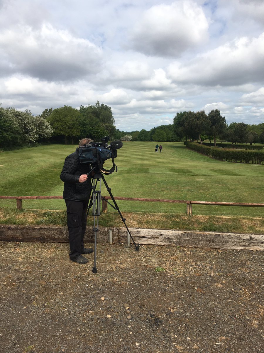 NicGilks's tweet photo. Royal Bramcote will be on the ITV news tonight between 6.30 &amp; 7.00 , we are back open for play so get the cobwebs off the clubs and come play 🏌️‍♂️🏌️‍♂️🏌️‍♂️🏌️‍♂️🏌️‍♂️ https://t.co/WPwPhxdUwX