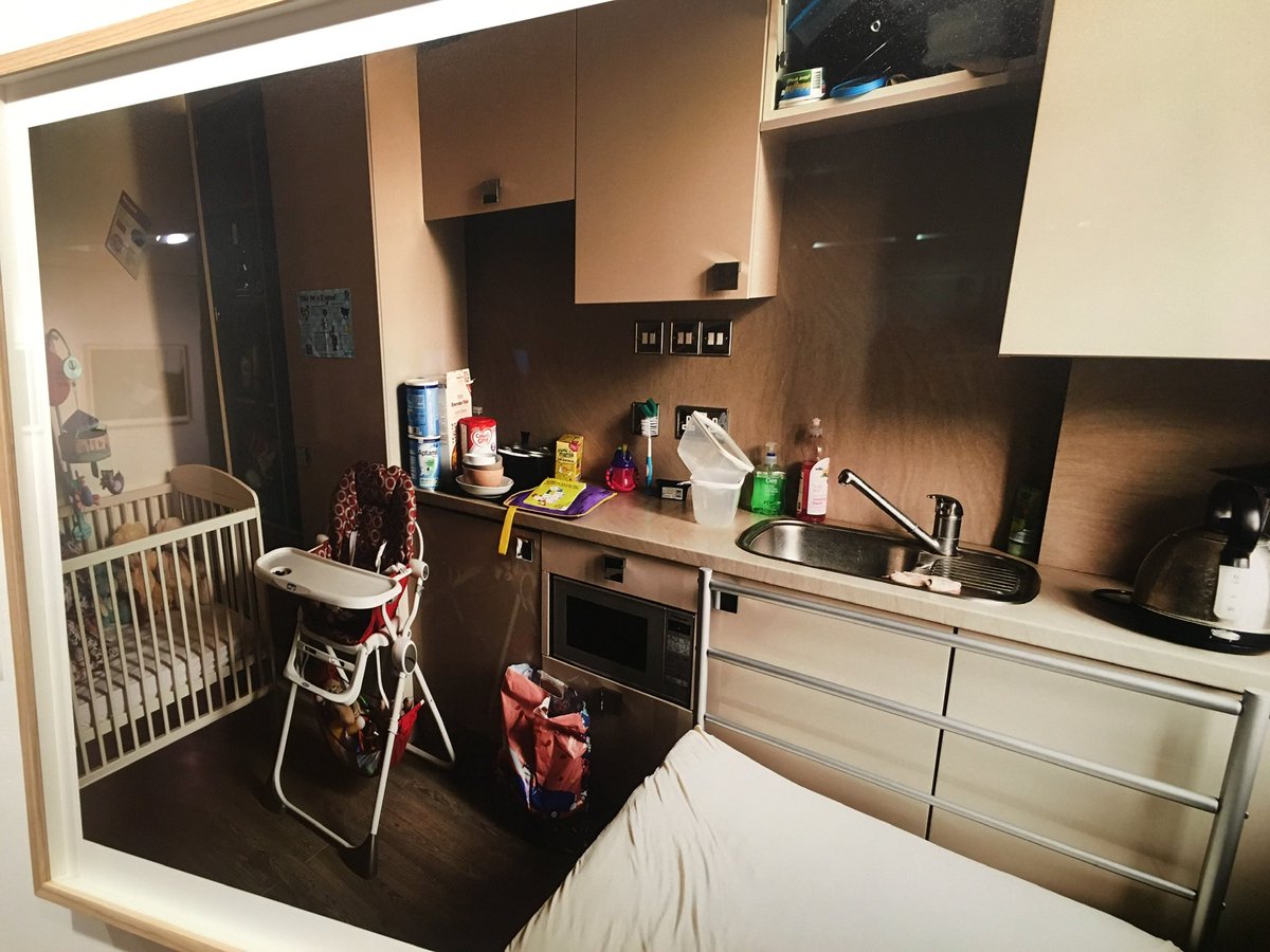  @FoundlingMuseum producing exhibitions that have powerful social messages like ‘Bedrooms of London’ from 2019. This is the reality for so many families who living, eating and sleeping in one space.  #MuseumsUnlocked