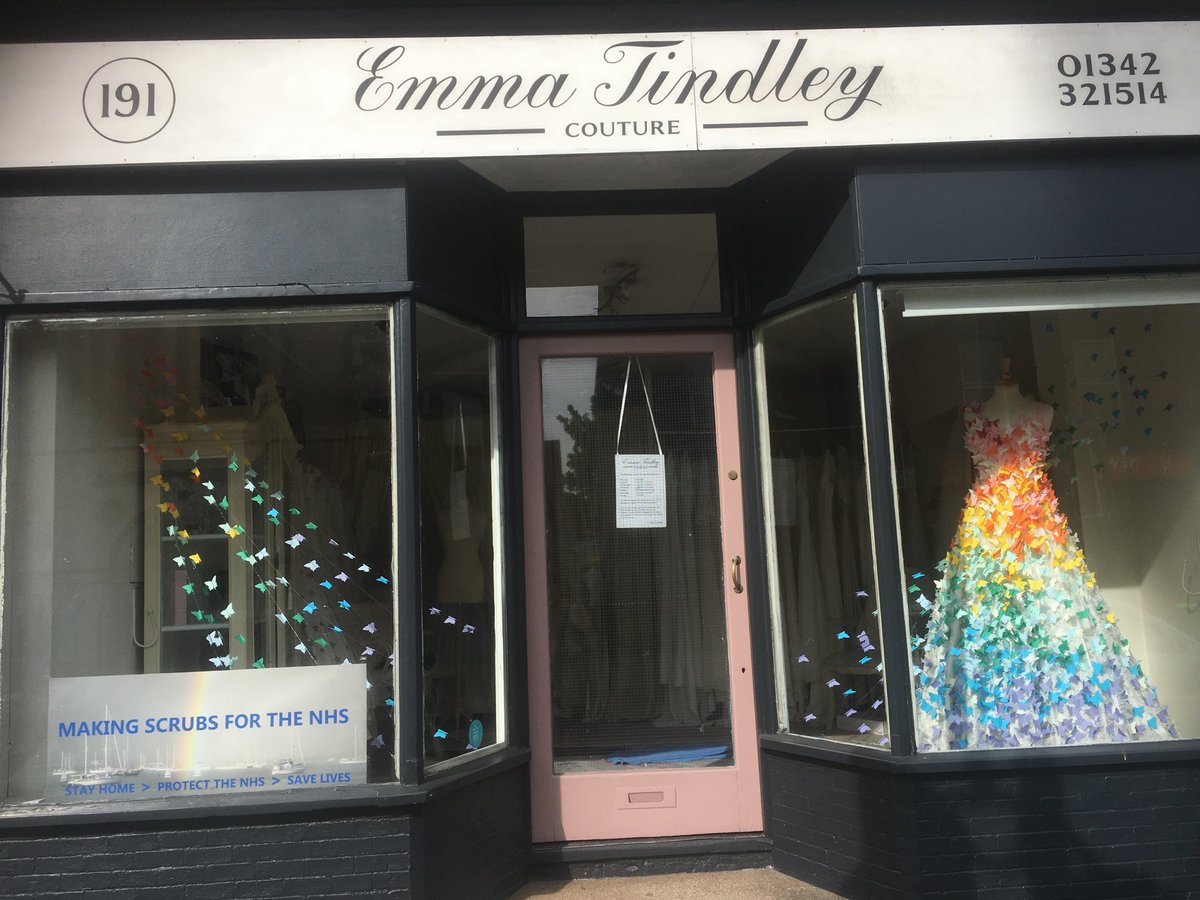 VisitEG's tweet photo. The very beautiful window display ⁦@EmmaTindley⁩ #EastGrinstead #weddingdress #designer #couture https://t.co/soptQ9VPB2