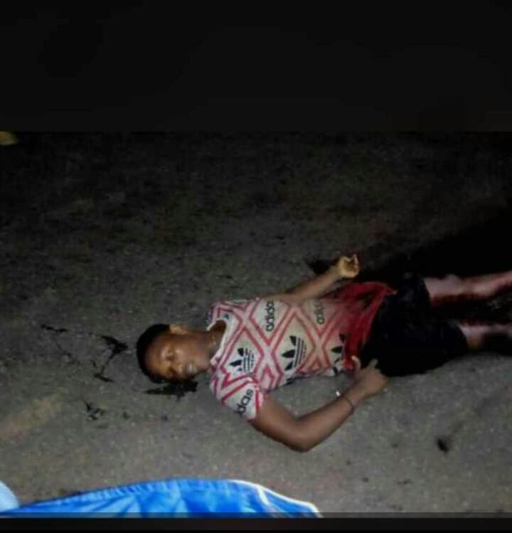 bammunjt's tweet photo. How long are we gonna continue like this?? 
#JusticeForRinji https://t.co/bdIh2nfNeJ
