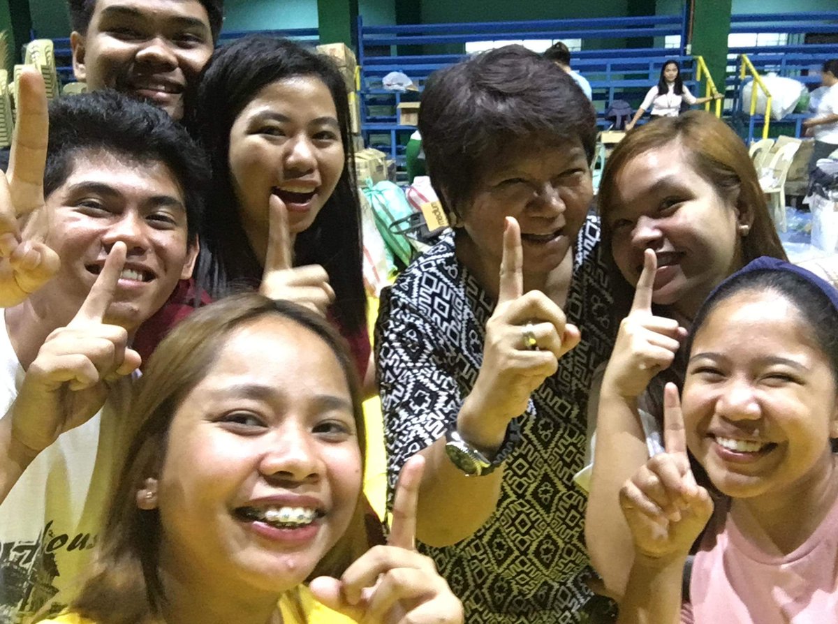 phiayaleanne's tweet photo. Sorry hanggang picture lang ata talaga yung "ONE SLSU"
#SLSUForMassPromotion
#LeaveNoStudentBehind https://t.co/yOf4gdwsOm
