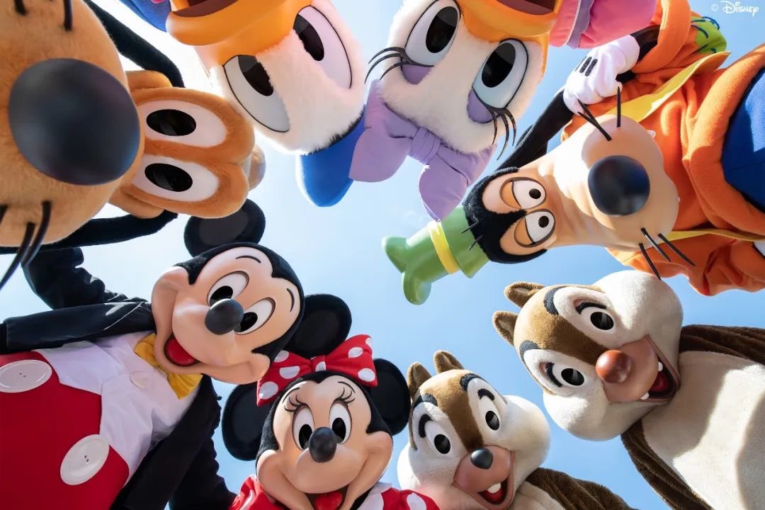 DMK_Blog's tweet photo. ✨ Have a magical day! ✨
#WeWillBeBackBetterThanEver
#Disney #迪士尼 #DisneyParks #DisneyMagicMoments #迪士尼奇妙力量 #ItsTimeForMagic #MagicStartsWithYou #奇妙因你從心展現 https://t.co/00WGSBArR6