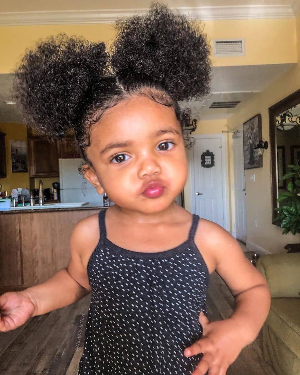 BabyfeverU's tweet photo. Her little Afro puffs is too cute 😍 https://t.co/MZdkKaLEc2