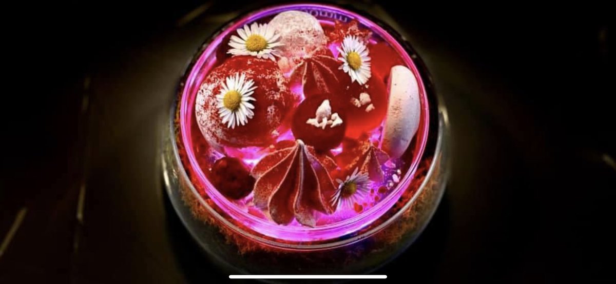 Raspberry Marshmallows &amp; textures of raspberries 👌🏻