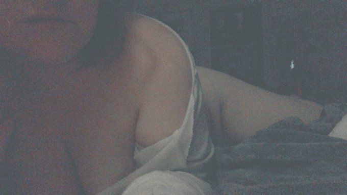 https://t.co/Bn7k10Ah5K 30 days for $3 for the next 10 subscribers. Lots of booty, rolling around in<a href="/tag/nudes"class="tags"><span>#nudes</span></a><a href="/tag/onlyfans"class="tags"><span>#onlyfans</span></a><a href="/tag/onlyfansbabe"class="tags"><span>#onlyfansbabe</span></a><a href="/tag/onlyfanspromo"class="tags"><span>#onlyfanspromo</span></a>