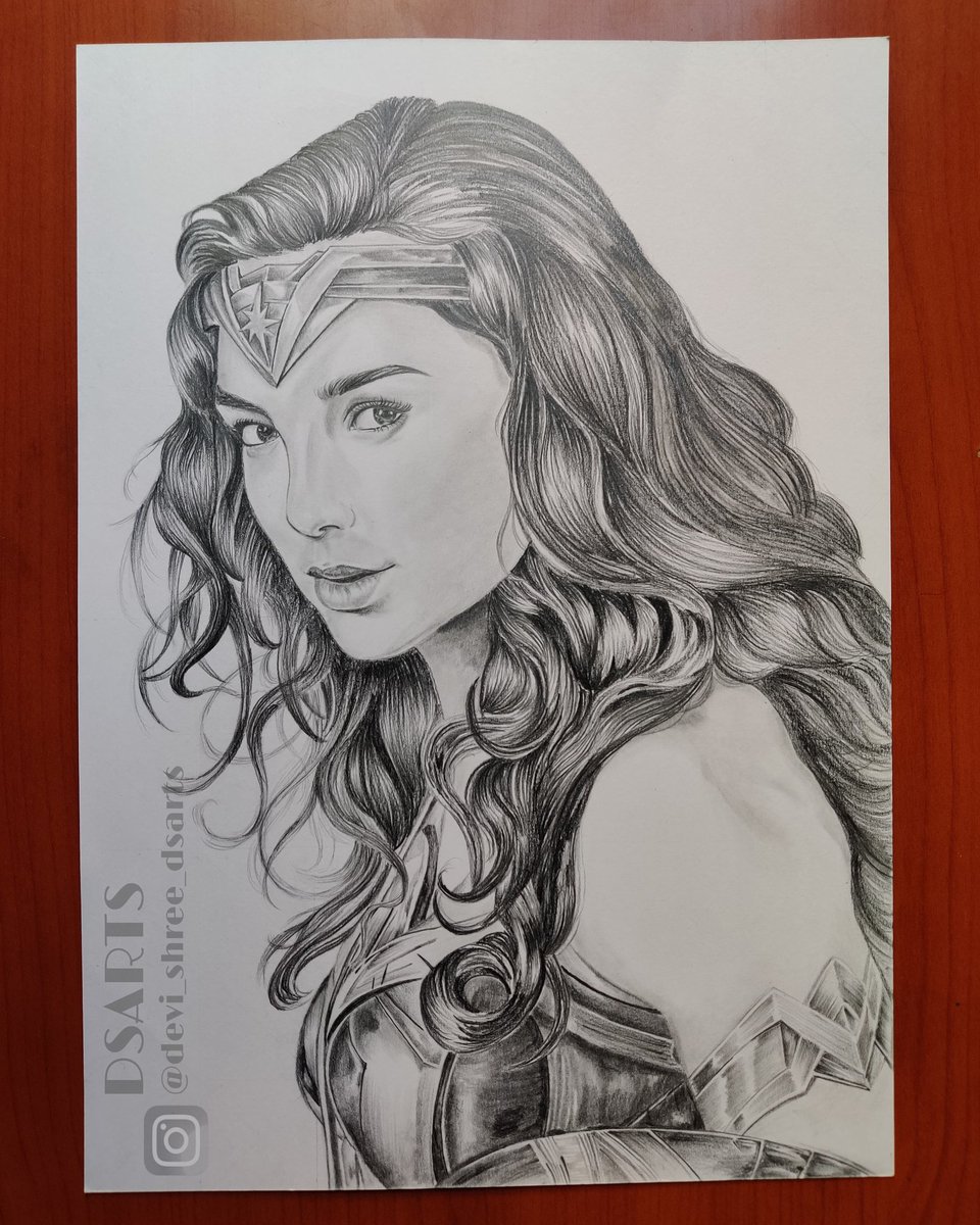 DeviShreeDs1's tweet photo. WONDER WOMAN❤️
.
.
Absolutely in love with how this piece has turned out😍
@Gal_Gadot_Daily @GalGadot @gal_gadot_dot @GalGadot 
@WonderWomanFilm @wonderwoman @DCComics 
#WonderWoman #WonderWoman1984 #wonderwoman #wednesdaymorning #portrait #GalGadot #artists #artistsontwitter https://t.co/nsi4xtJATe