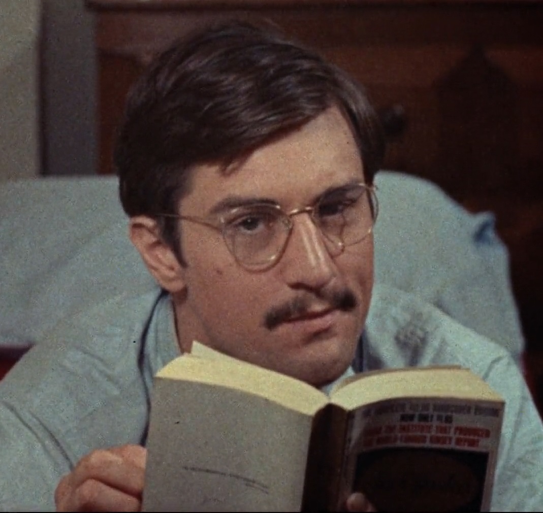 LuisAFAzevedo's tweet photo. Robert de Niro, from 1965 to 2019. A supercut for @LWLies 

https://t.co/Icpvv9ymsV https://t.co/4FktKO7maq