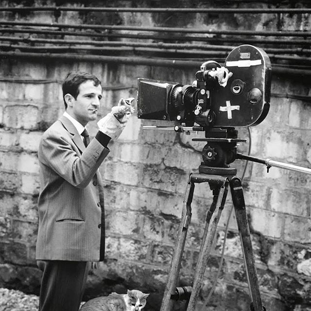 LA CITATION DU JOUR ✏️
"La vie a beaucoup plus d'imagination que nous." François Truffaut