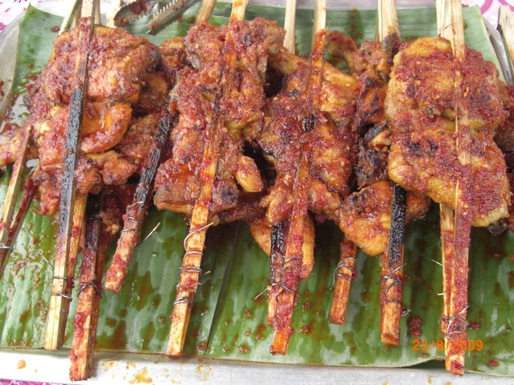 Peluangkerjaya's tweet photo. KERJA KOSONG MENGIKUT NEGERI
Jom lihat kembali kerja di Sektor Awam & Swasta (Terpilih) yang telah kami post.
✅ https://t.co/Q6poXbn4zY
#aircendol #mutabak #ayampercik #rotijohn https://t.co/Ahz1eddU28