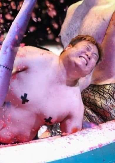 Reallydrakekwon's tweet photo. #WTAD #wrestlingtwitterafterdark

Does this count? https://t.co/P7XHDoG7Bq