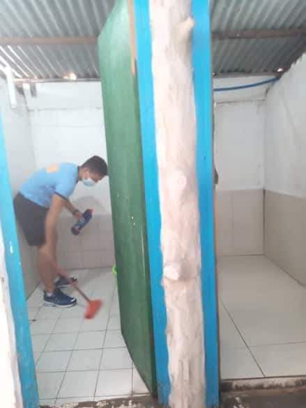 34thSAC's tweet photo. Personnel of 34SAC during the maintenence of facilities at H34SAC, Camp Bagong Diwa, Bicutan, Taguig City.

#TeamPNP
#WeServeAndProtect
#3rdSpecialActionBattalion
#34thSpecialActionCompany
#MaintenanceOfFacilities https://t.co/IK5EAZRoEB