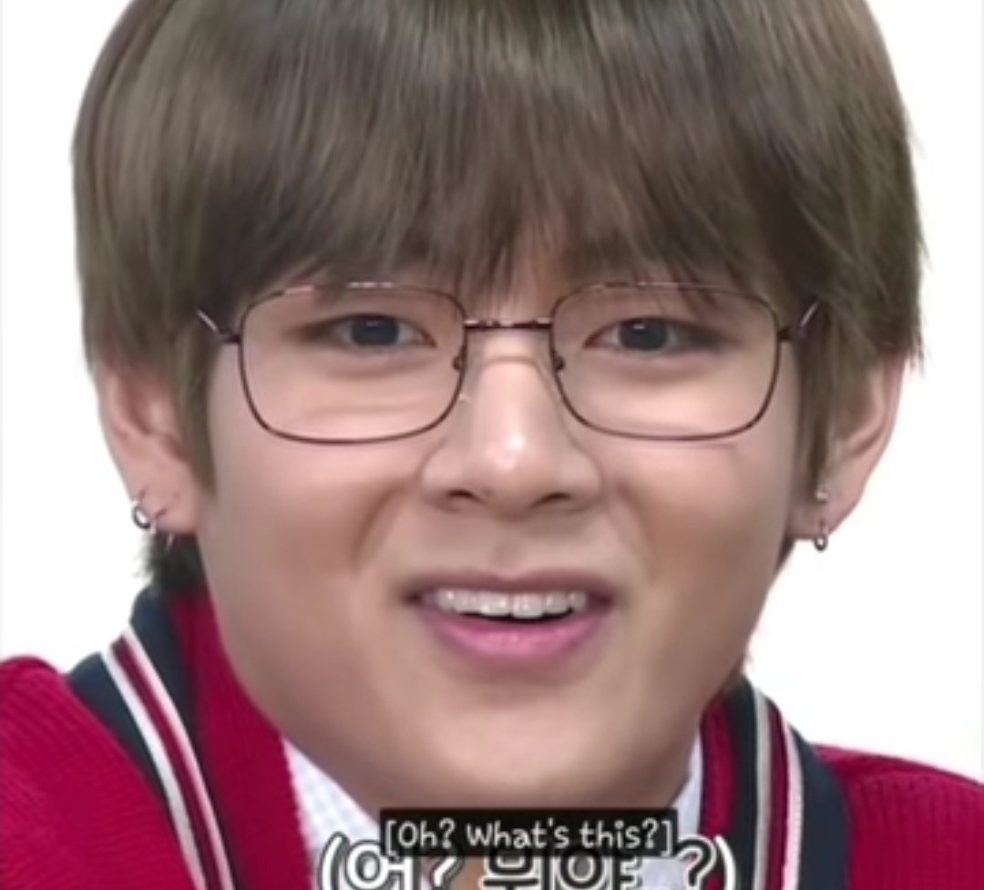 Taehyung being a comedian ; a thread that make you laugh