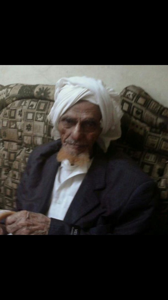 trkyt4656's tweet photo. العم علي " رحمه الله ووسع نُزله وأسكنه الفردوس الأعلى من الجنه ٠ 
كان مؤذناً لجامع الخير بحي العزيزيه بجده منذُ مايقارب الأربعون عاماً مُلازماً للجامع وملتزماً بوقت الآذان في حينه وَرِعاً تقياً نحسبه كذلك والله حسيبه ٠ رحمك الله يا أبا سالم ٠ https://t.co/82tmEuCNw5