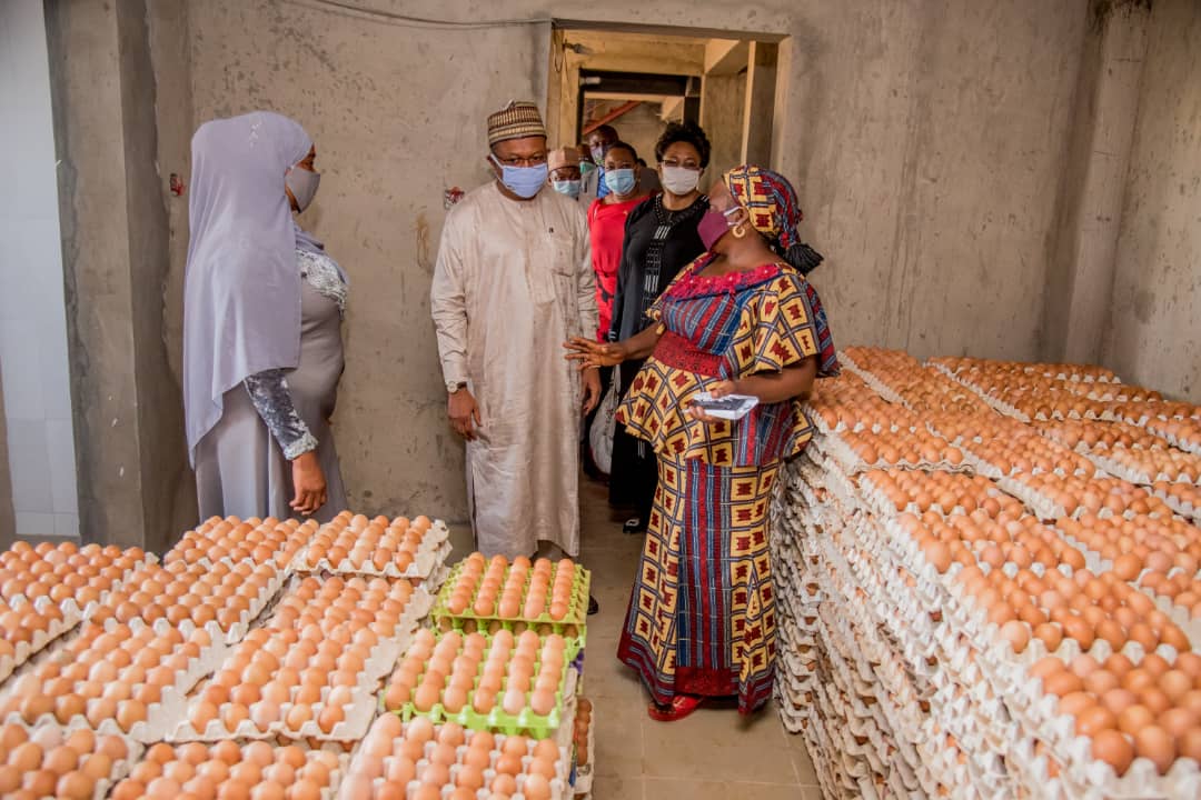 fmha_pa's tweet image. Yesterday, the PS @FMHDSD  Alhaji Jalal Arabi, inspected  the NHGSFP warehouse for  the Take-Home Rations for Households in Idu Industrial Estate,  Abuja. #MakingImpact