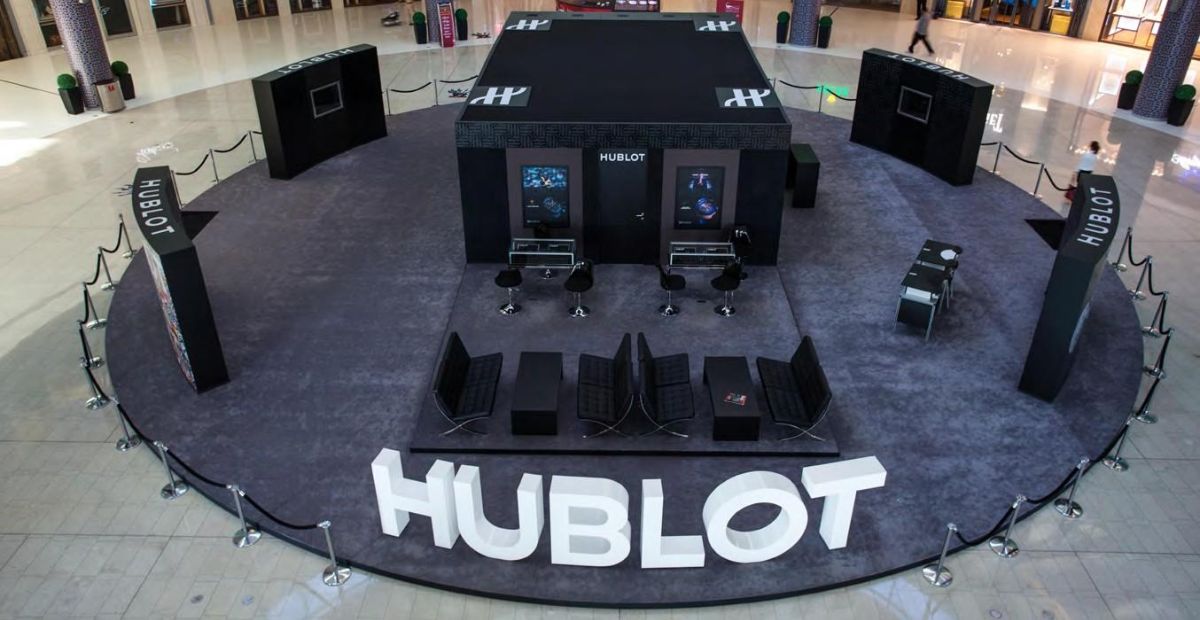 ElectraGCC's tweet image. Prepare ahead and make brands shine with captivating Mall Podiums, Pop-up Stores &amp;amp; Activations

#podiummall #kiosk #mallkiosk #popup #popupstore #eventprofs #mallactivation #malls