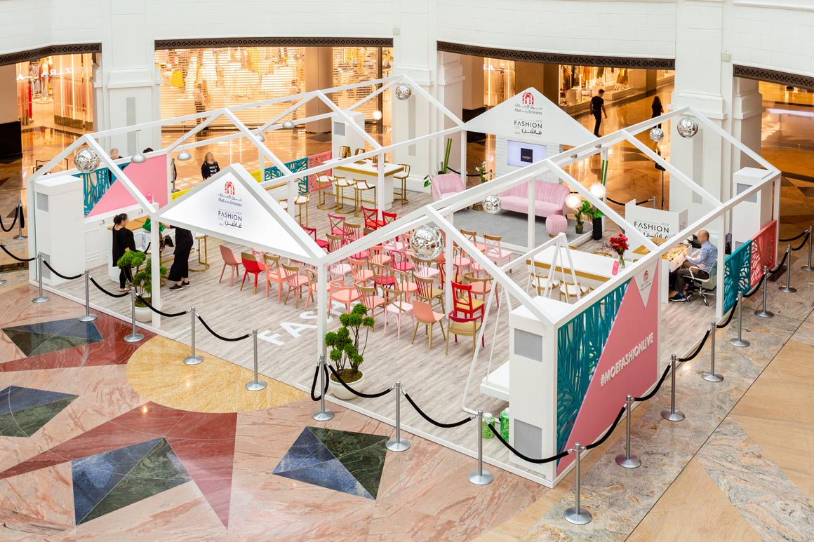 ElectraGCC's tweet image. Prepare ahead and make brands shine with captivating Mall Podiums, Pop-up Stores &amp;amp; Activations

#podiummall #kiosk #mallkiosk #popup #popupstore #eventprofs #mallactivation #malls