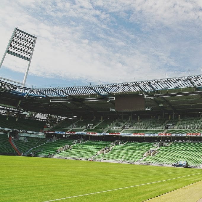 stadiumshackfc's tweet photo. Weserstadion in Bremen, Germany. Home of Werder Bremen. Capacity: 42,100.
******************* #werderbremen #werder #bremen #weserstadion #bundesliga #stadium #stadion #football #footballculture #footballgrounds #groundhopper #groundhopping #soccer #picoftheday #awaydays https://t.co/ixwvblX8Op