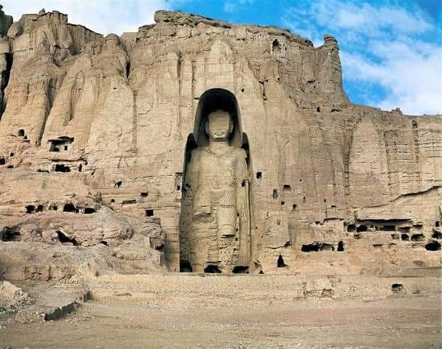 TathagatThe famed gigantic Buddha statues of Bamyan, Afghanistan. They were carved out of mountain cliffs & were completed by 6th century CE. The bigger statue was 174 ft & the smaller one 115 ft tall. Most probably built by local Kushan rulers or traders along Silk route