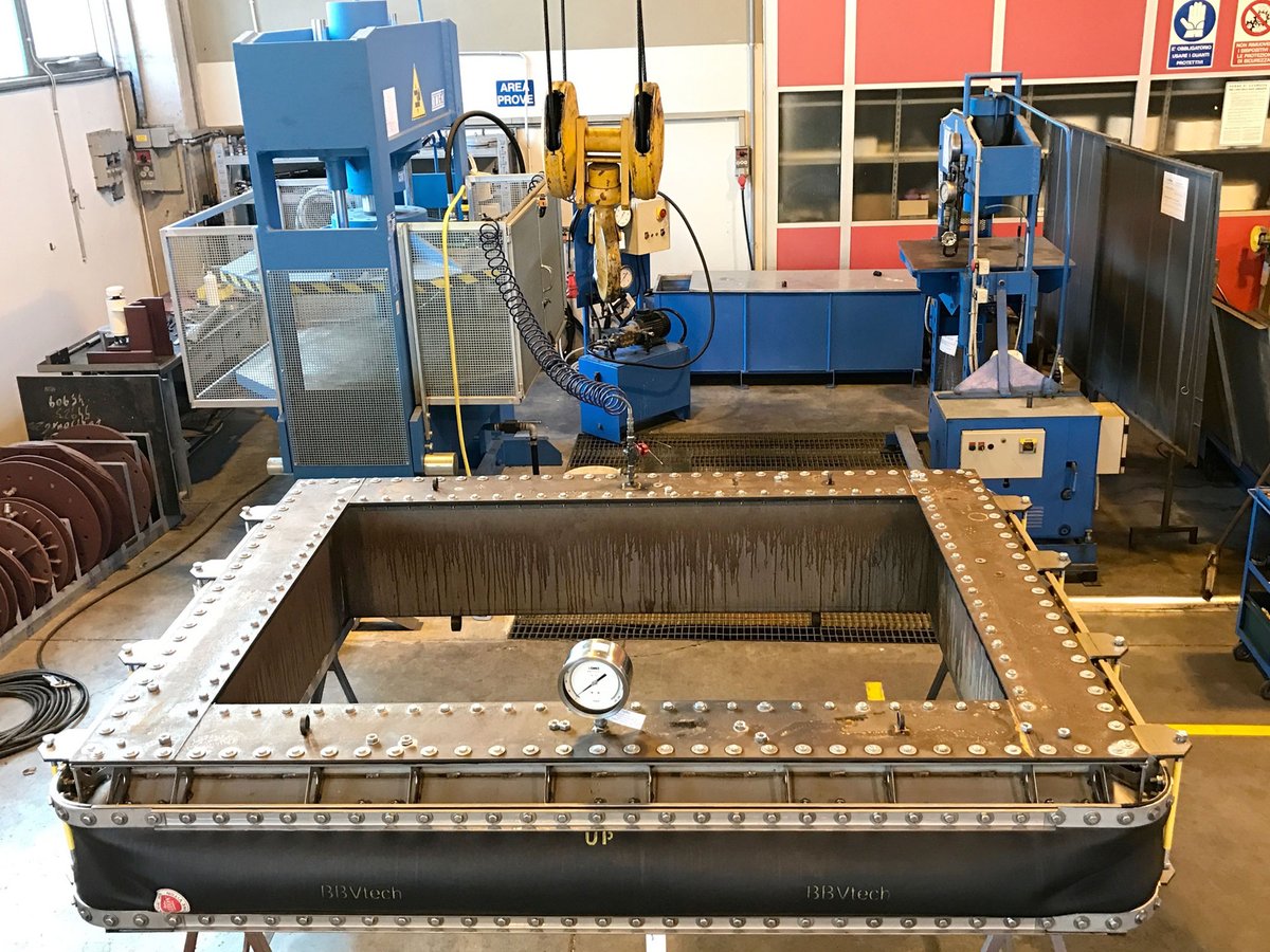 bbv_tech's tweet photo. Fabric Expansion Joint for shipping engineering #engineering #shippingengineering #fabricexpansionjoint #expansionjoint https://t.co/ofHmDiohYy