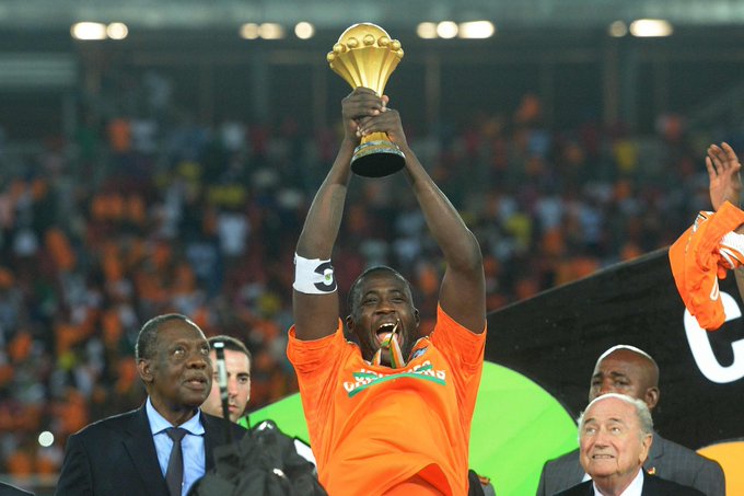 Happy birthday to one of the greatest midfielders that the world has ever seen, Yaya Toure  . 

Legend. 
