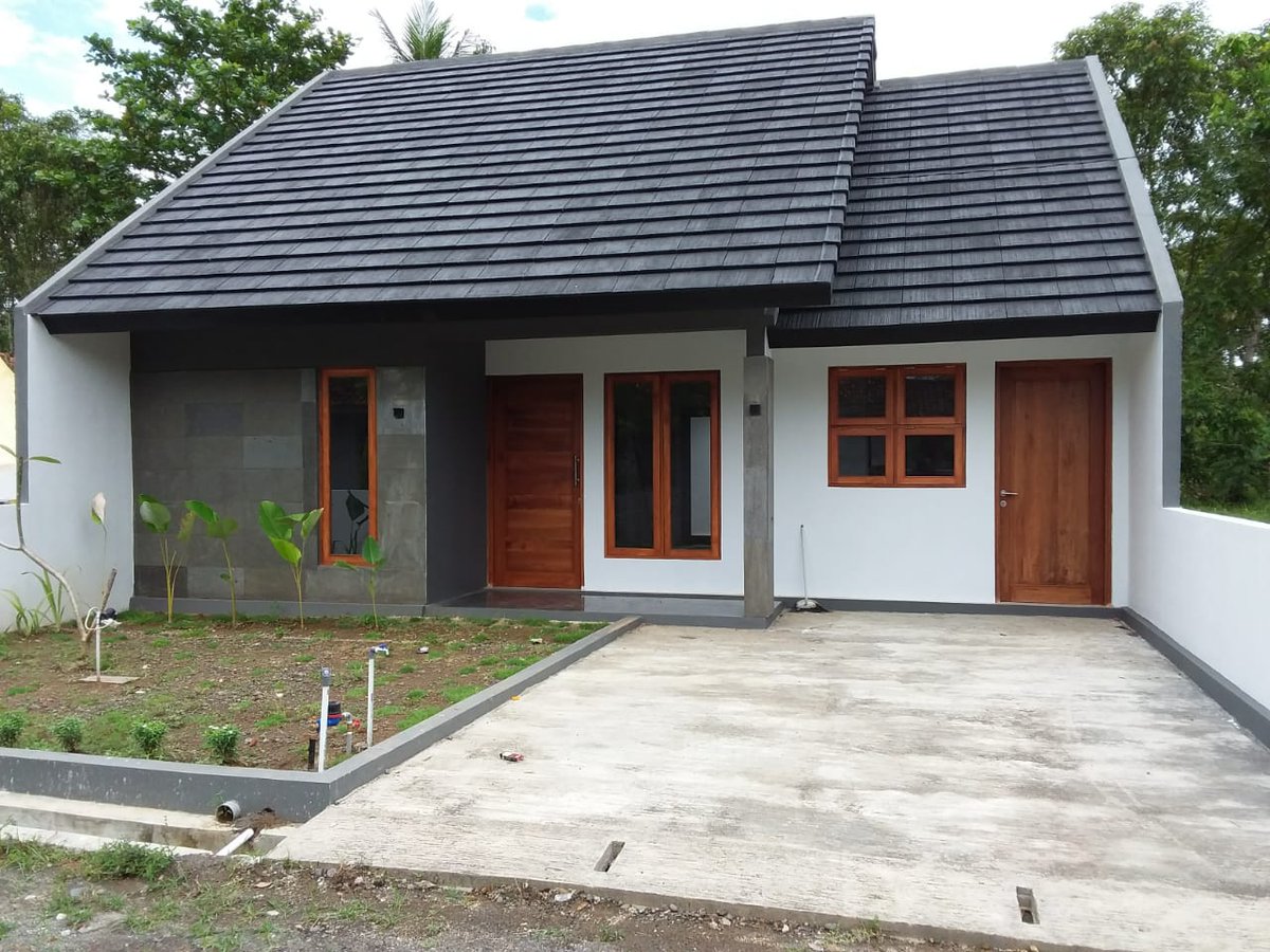 UPDATE CLUSTER TINGGARJAYA!!
Kavling No. 4 SOLD OUT🔥 Sisa 8 Unit lagi kaka. Booking yuk sebelum kehabisan. Hubungi kami di Telp. (0280) 5264370/ 081 9999 88 099
atau follow IG kami instagram.com/propertysidare… dan FB facebook.com/propertysidare…