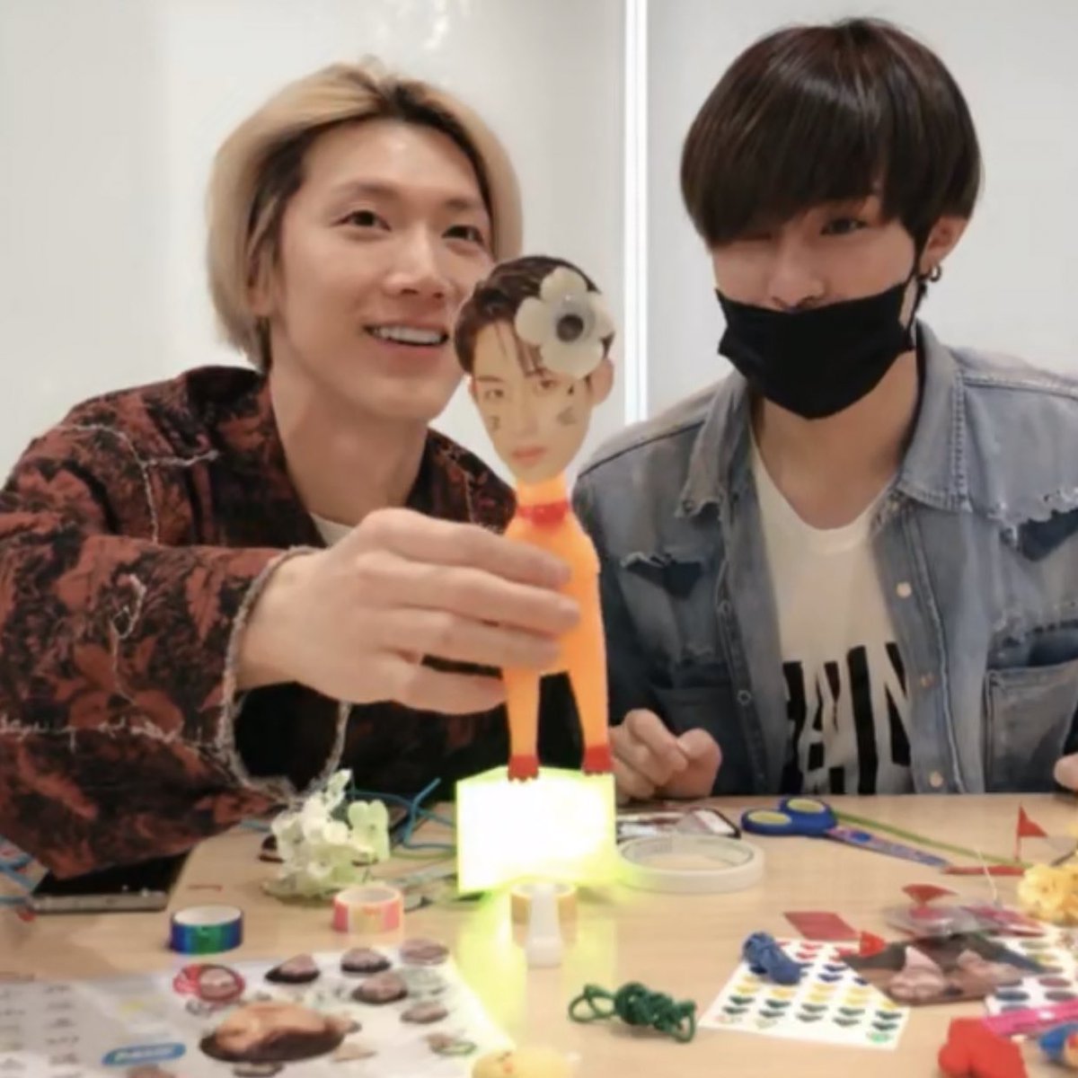 ssickyeji's tweet photo. UHM- https://t.co/bZL2Tct8wK