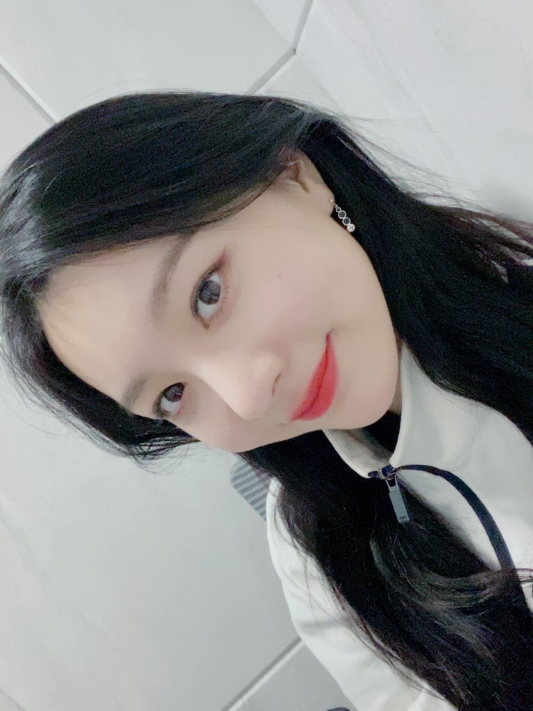 yiyeonsource's tweet photo. #YIYEON #이연 #BVNDIT https://t.co/m5be0kWksz