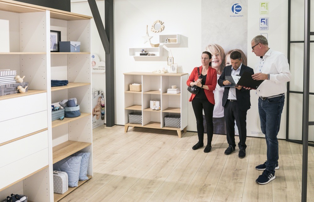 ChildhoodBiz's tweet image. Mit der Lockerung der Kontaktbeschränkungen, die zur Bekämpfung der Corona-Pandemie bundesweit eingeführt wurden und seit Anfang Mai schrittweise zurückgenommen werden, rückt die Ausrichtung von Messen – teilweise wie im Bereich der Ordertage  #Angelcare # bit.ly/3dDMEUm