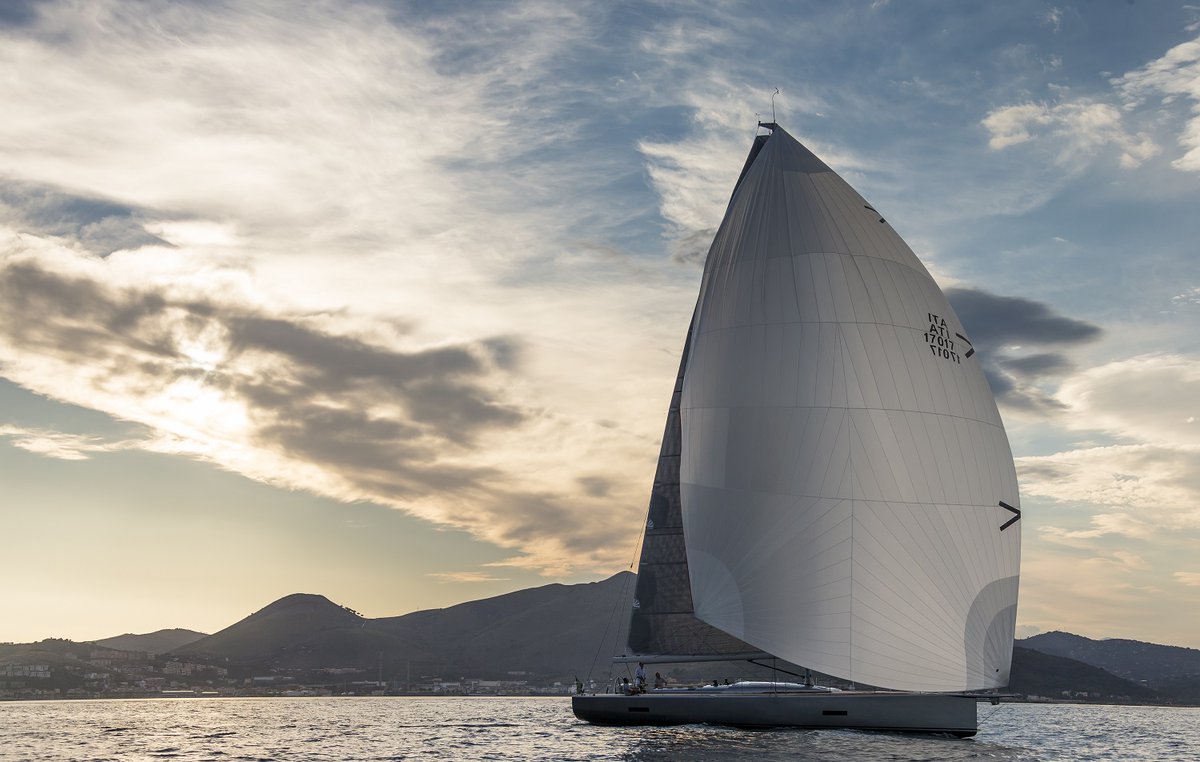 RacingSails tweet picture