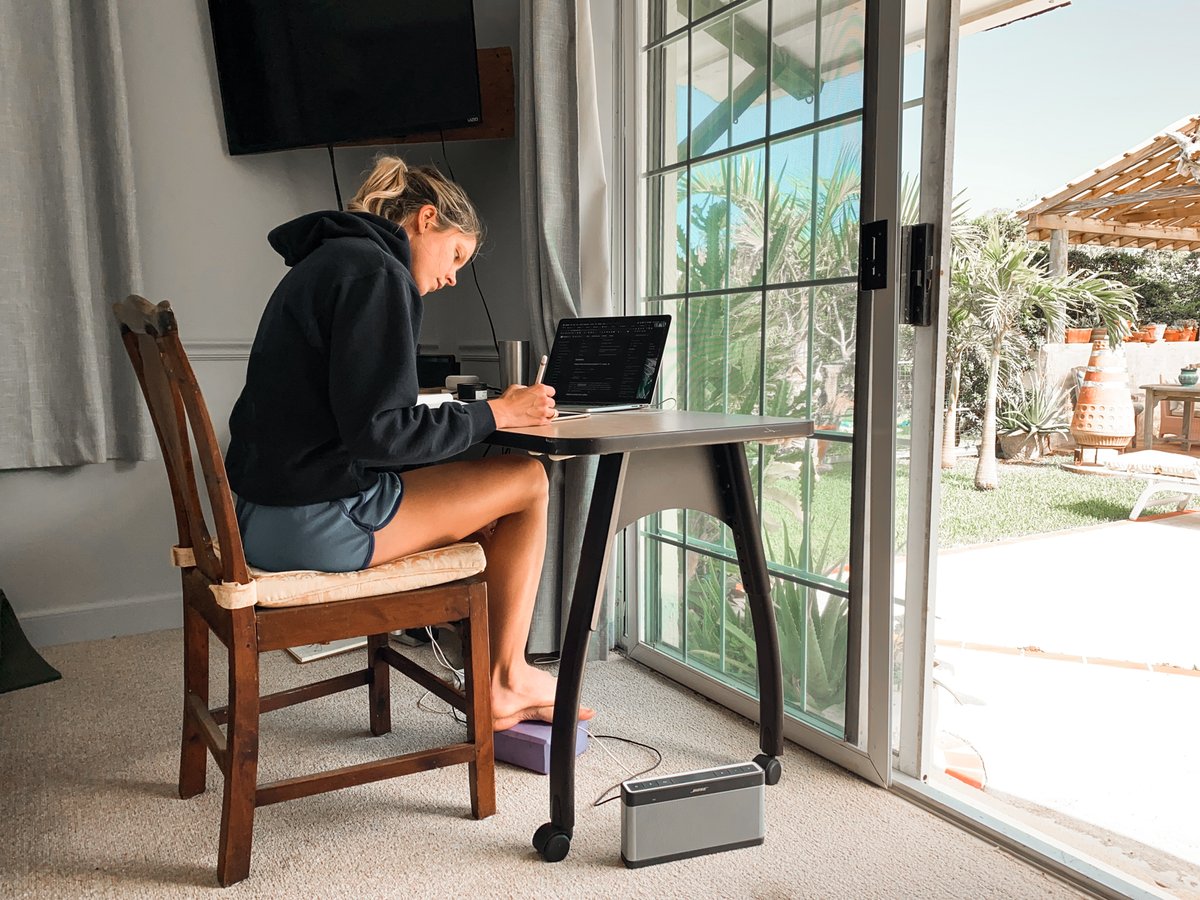 3XS0's tweet image. Day 85 of #100DaysOfCode Exciting announcement! The first of many digital #dotnotes is now available for download. Today's topic is #Docker, by popular demand: amypeniston.com/blog/resources/  If you do use the notes, please let me know! Happy learning 🥳 #WomenWhoCode #1