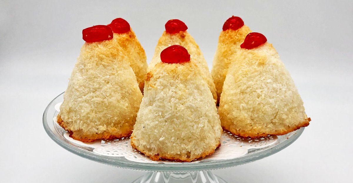 NakedManCafe's tweet photo. If you fancy baking something a little different, try your hand at these super simple and delicious coconut pyramids. You don't even need any flour to make these traditional gluten free teatime treats!  

https://t.co/snDrlfRDGw 

#homebaking #cakes https://t.co/rKmf2Dscff