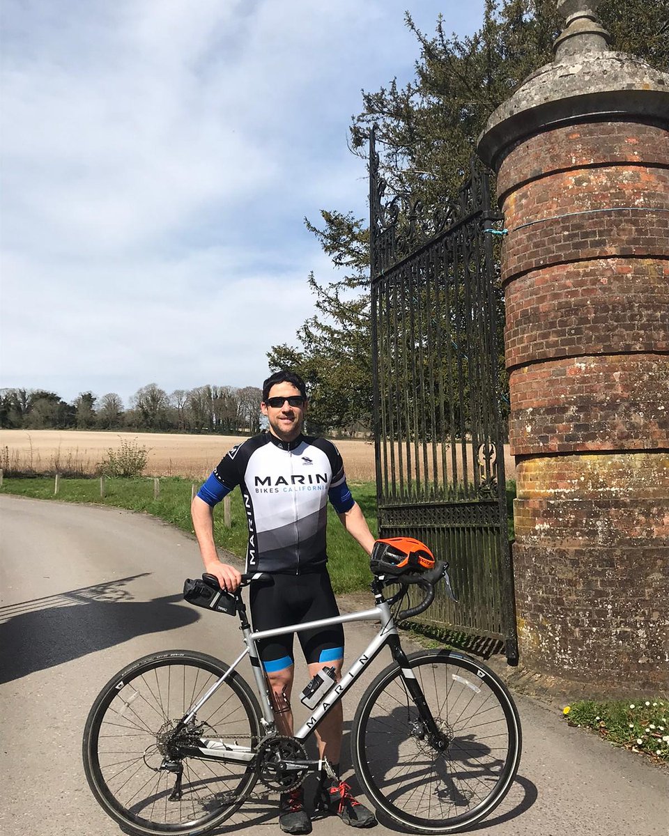 Representing <a href="/marinbikes/">Marin Bikes</a> in sunny #England 🇬🇧

One of the last few rides on our trusty #Gestalt before we change it for a Nicasio+ 🇺🇸👍

Going to miss this beauty of a bike - fun and reliable, the perfect combination 🚵‍♂️😃

#MarinBikes #MadeforFun #CreatePurpose #CyclingHolidays