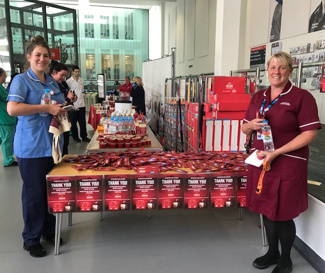 Staff @BlackpoolHosp had a great day celebrating #InternationalNursesDay2020. A massive thank you again to @TheWorkPerk for supplying the Volvic water and kenco goodies for all the staff.  🌈💙 xx