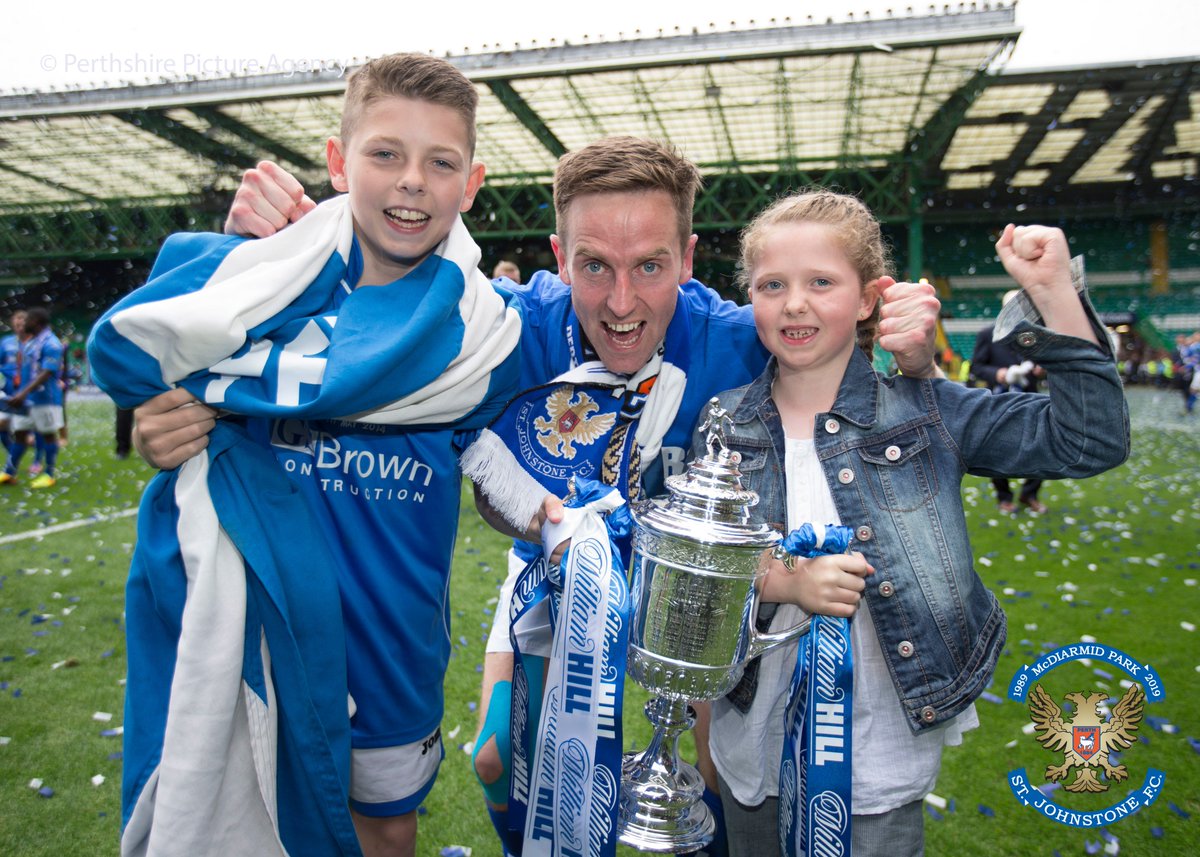 StJohnstone's tweet image. 🏆| Three more special guests confirmed for the build-up to Sunday's virtual matchday 📺

We'll be joined on #SaintsTV by Brian Easton, Alan Mannus and Cup Final goalscorer Steven MacLean who'll be looking back on their memories of that special day!