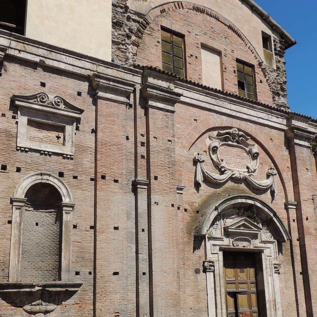 Comune_Rieti's tweet photo. #iluoghidelcuore L’Ospedale Vecchio e la Chiesa di Sant’Antonio Abate a Rieti tra i Luoghi del Cuore del @Fondoambiente
⬇️ecco come votare! https://t.co/rZ8mIdLzG0 https://t.co/MGzBVuwsb2
