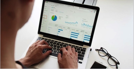 incisivelyltd's tweet photo. Do you have a Shopify store? Need help understanding your store's performance? 

Our data reporting app pulls together all of the key reports you need to maximise your sales. Try our 14 day free trial - https://t.co/89oUlAMT1S

#datadrivenmarketing https://t.co/Dampen1CHB