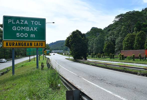 🇲🇾Astro AWANI🇲🇾 on Twitter: "Gombak bertukar status zon kuning, catat penurunan 36 kes aktif #AWANInews #HapusCOVID19 https://t.co/L8y9icXVLe… "